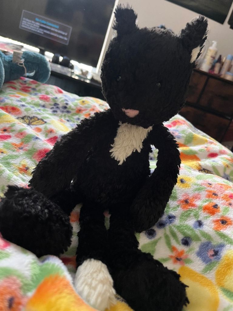 RARE Jellycat smuffle black and white cat 
