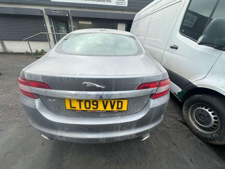 2009 JAGUAR XF 3.0D V6 PREMIUM LUXURY 4DR AUTO BREAKING FOR PARTS