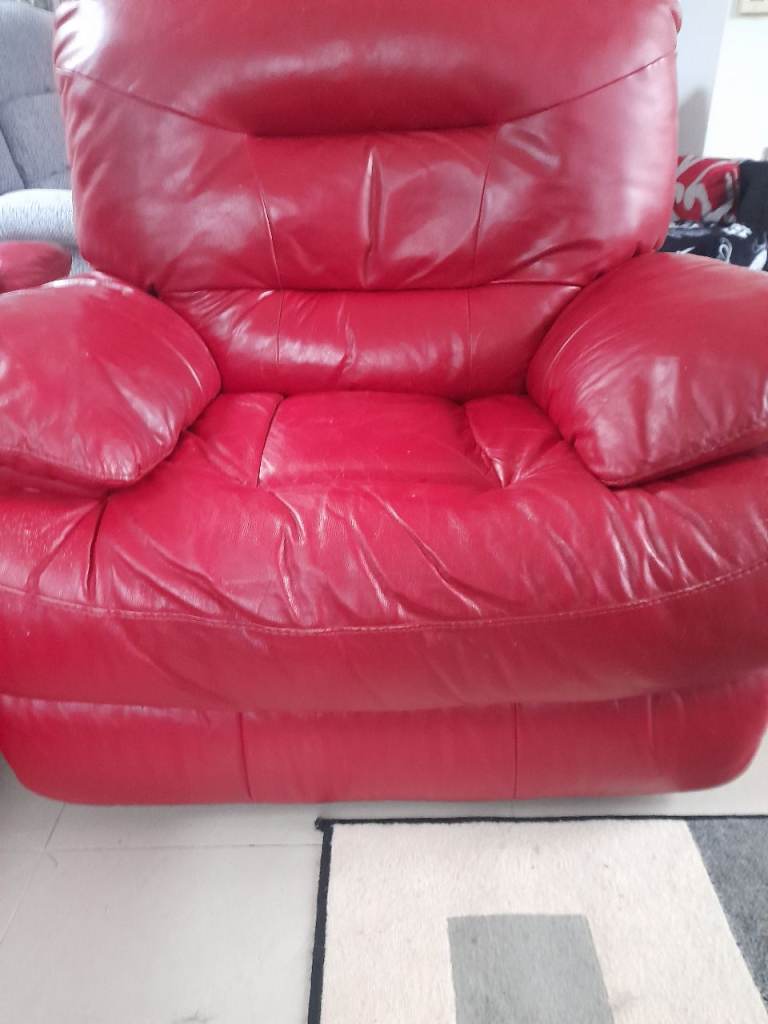 Electric recliner armchair