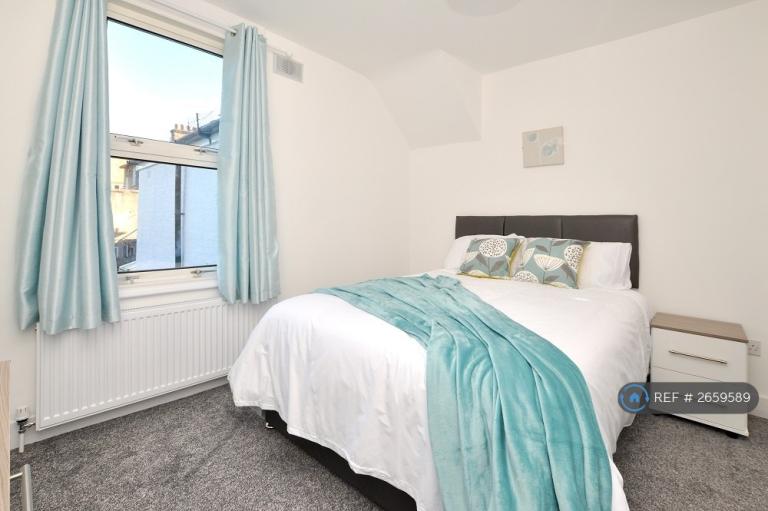 1 bedroom in Denmark Road, Bromley, BR1 (#2659589)