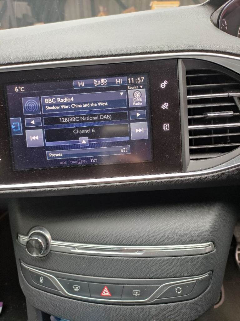 Peugeot, 308, Hatchback, 2016, Manual, 1560 (cc), 5 doors