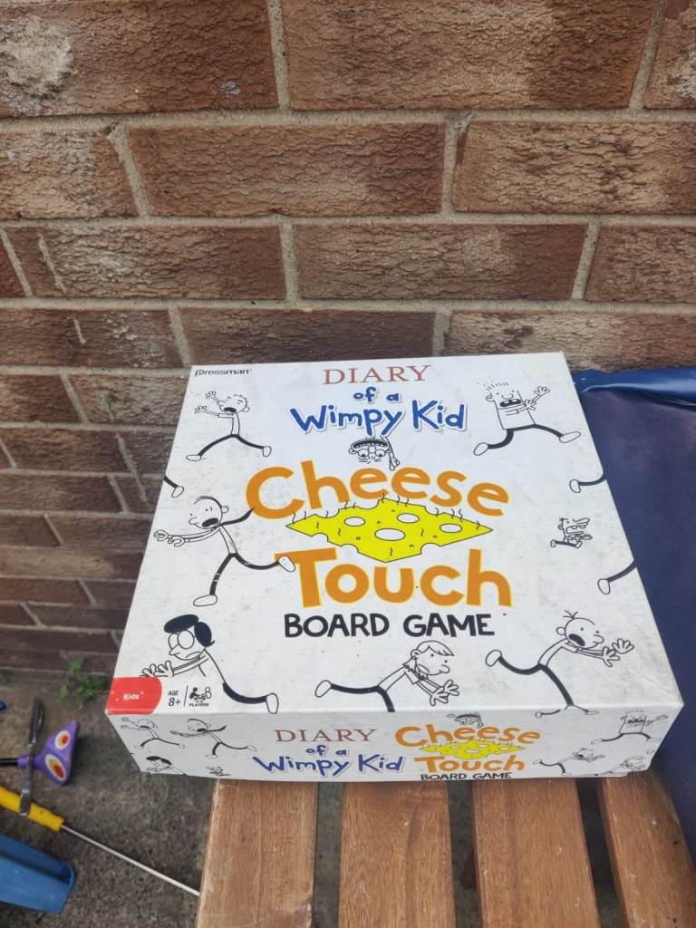 Diary of a Wimpy Kid: Cheese Touch Board Game