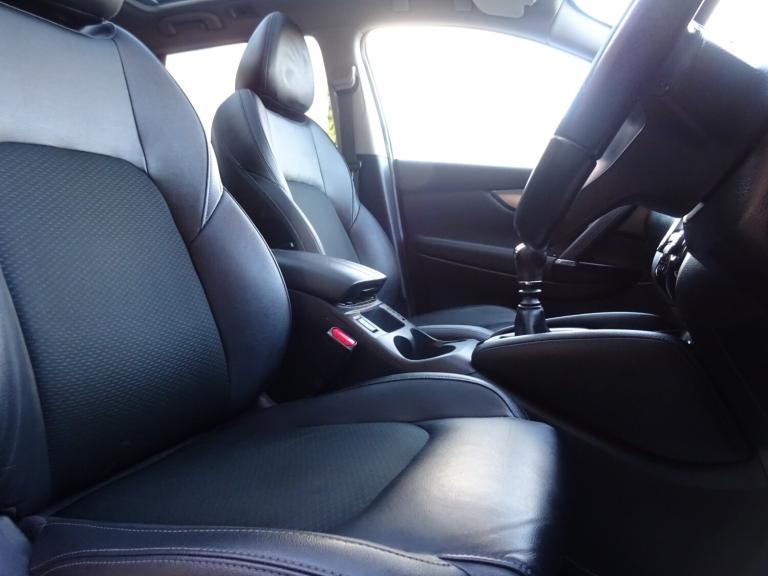 2019 Nissan Qashqai 1.3 DiG-T Tekna 5dr **LOW MILEAGE*ONLY 37000 MILES FROM NEW** HATCHBACK Petro...