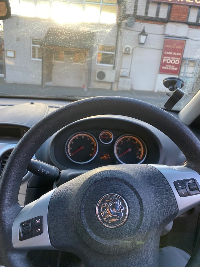 Vauxhall Corsa 1.216V Exclusiv Hatchback 3dr Petrol Manual Euro 5 (A/C) (85 ps)