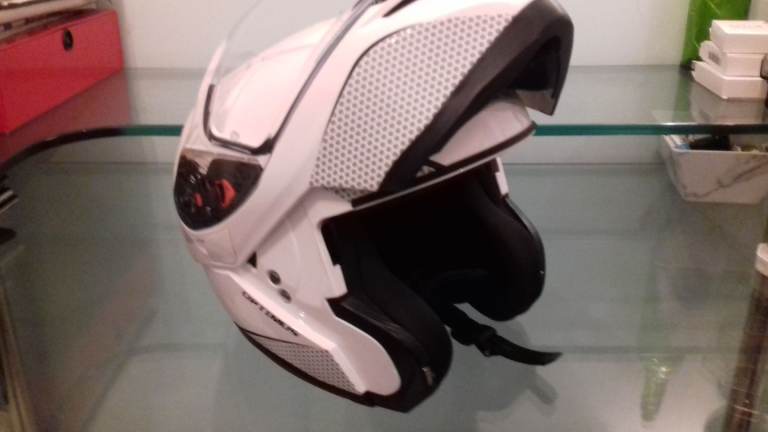 Black Optimus SV flip front helmet NEW! Large