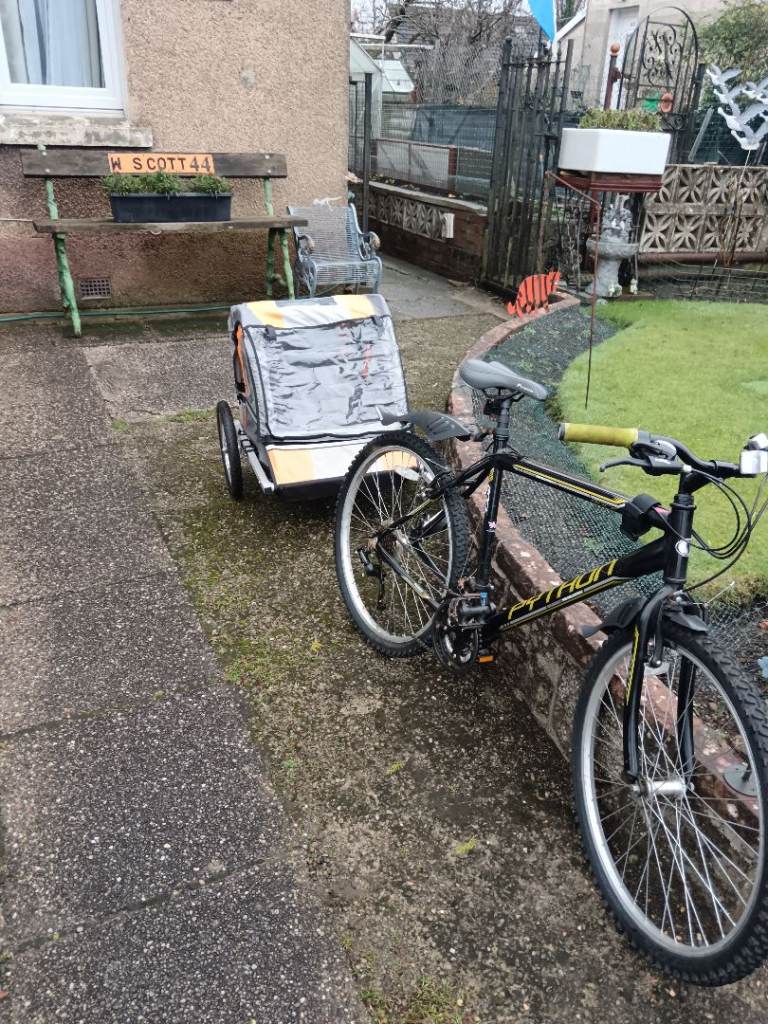 Gents mountain bike plus toddler trailer 