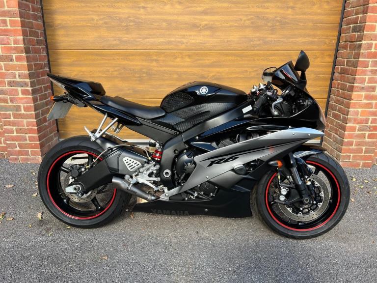 2007/07 Yamaha YZF-R6 with 23,600m in Black