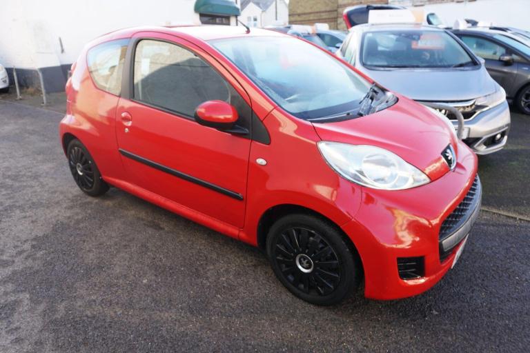 2010 Peugeot 107 1.0 Urban 3dr HATCHBACK PETROL Manual