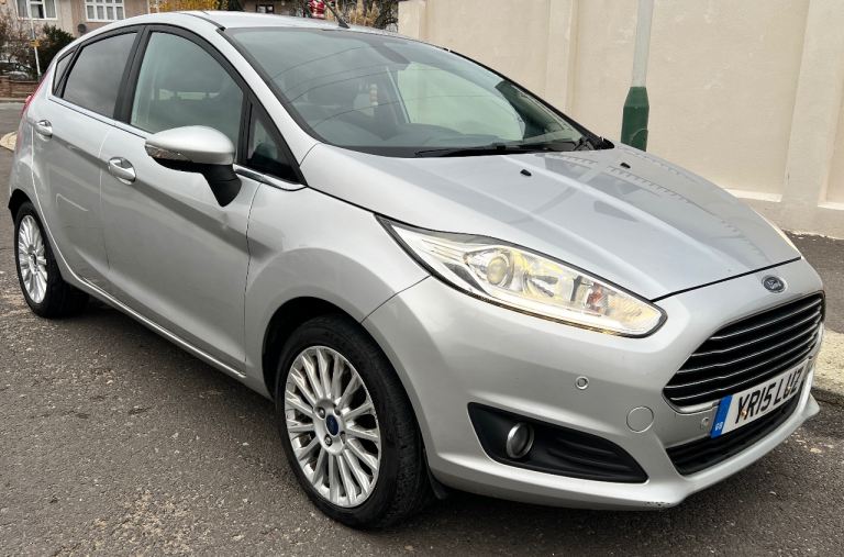 Ford Fiesta Titanium 2015, Manual, 998 (cc), 5 doors