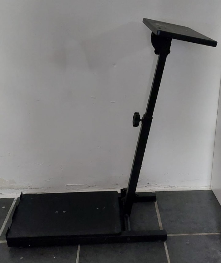 Racing Wheel Stand