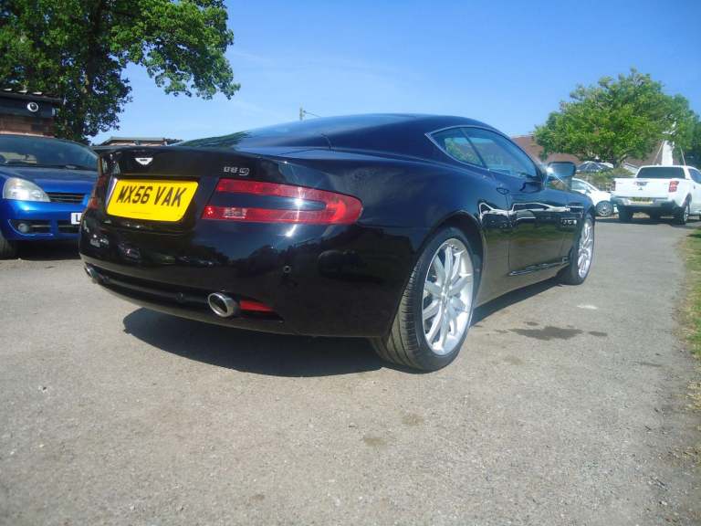 ASTON MARTIN DB9 5.9 2007