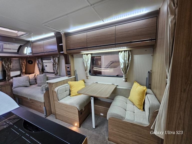 Coachman VIP 520 2016