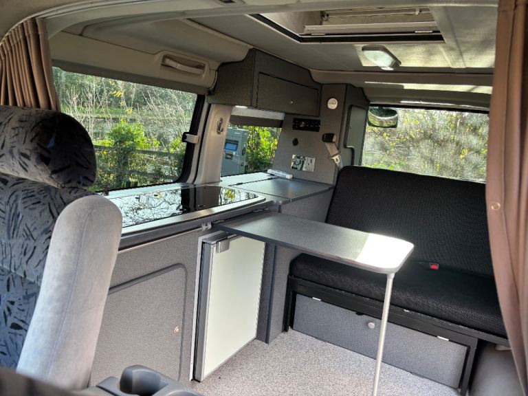 Mazda bongo 2002 aero model petrol/lpg side conversion campervan