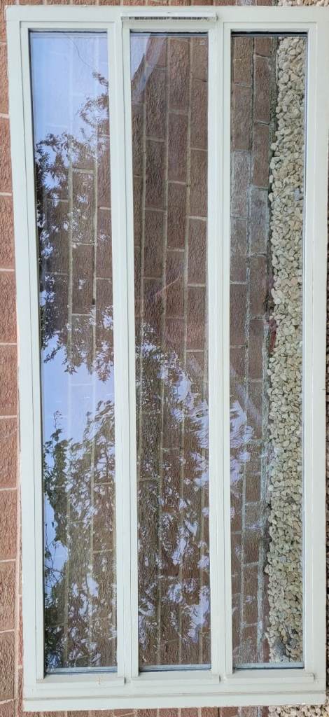 Large wooden window (used)