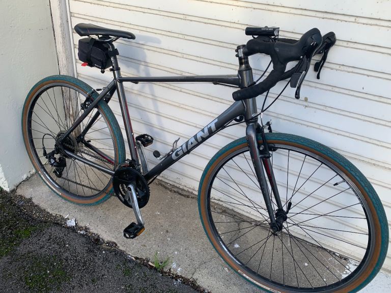 Giant escape 3 gravel 