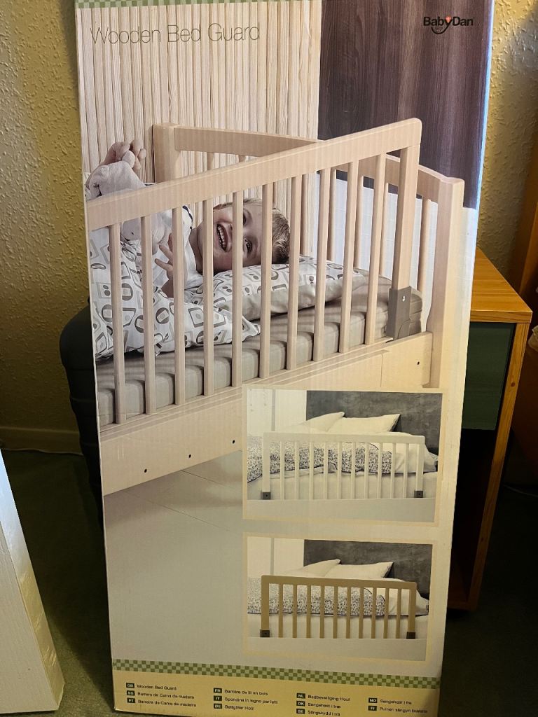 Baby Dan bed guard