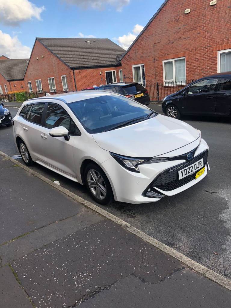 Toyota, COROLLA, Estate, 2022, Other, 1798 (cc), 5 doors