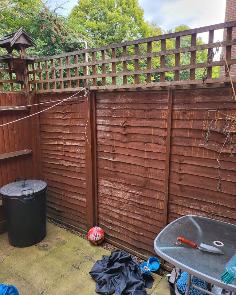 1 Bedroom Mid Terraced House