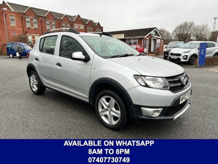 2013 Dacia Sandero Stepway 0.9 TCe Laureate Hatchback 5dr Petrol Manual Euro 5 (90 ps) Hatchback ...