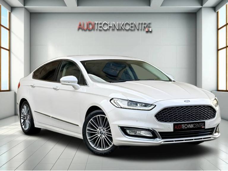 2018 Ford Mondeo TiVCT Vignale Saloon HYBRID Automatic