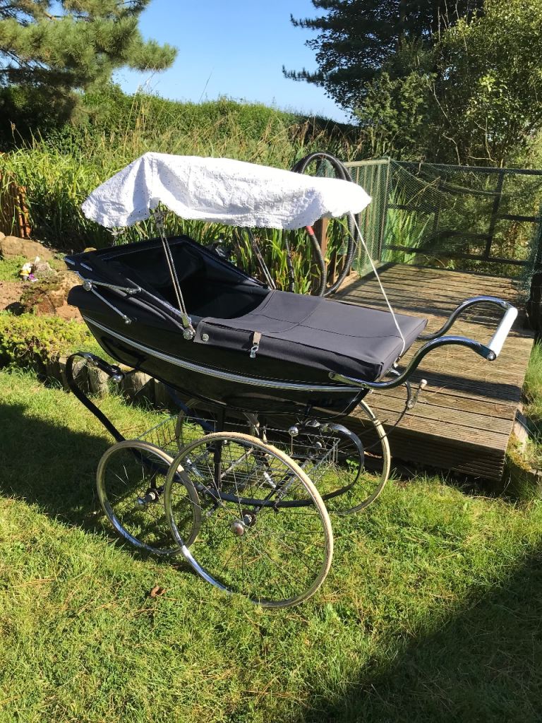 Silver cross coach built pram