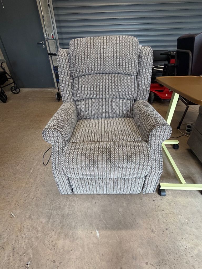 Brand new Windsor Latte Electric Rise and Recliner Chair £599