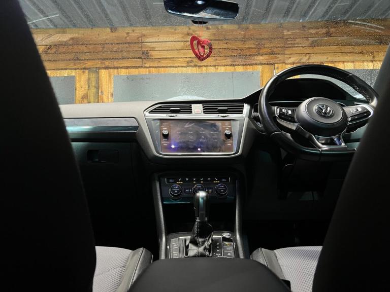 2018 Volkswagen Tiguan 2.0 TDI R-Line DSG 4Motion Euro 6 (s/s) 5dr ESTATE Diesel Automatic
