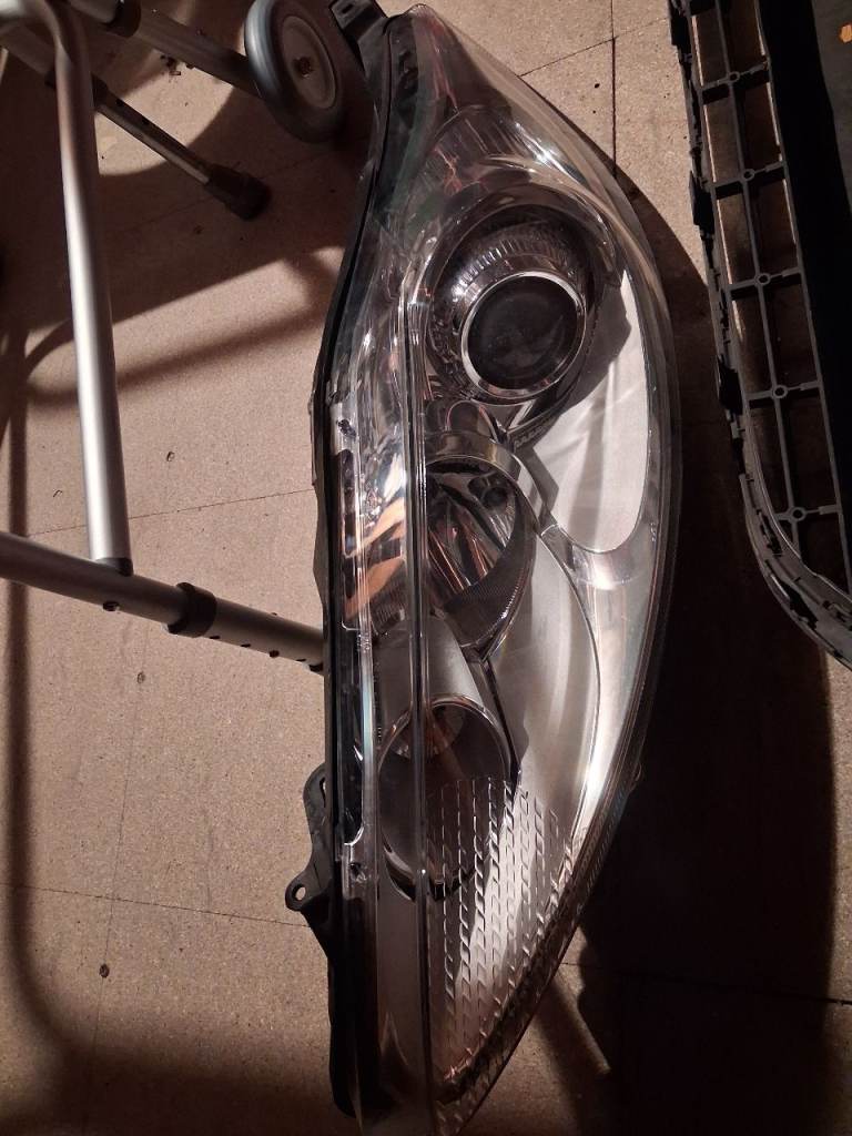 Ford fiesta pre face (2008-2012) front lights 