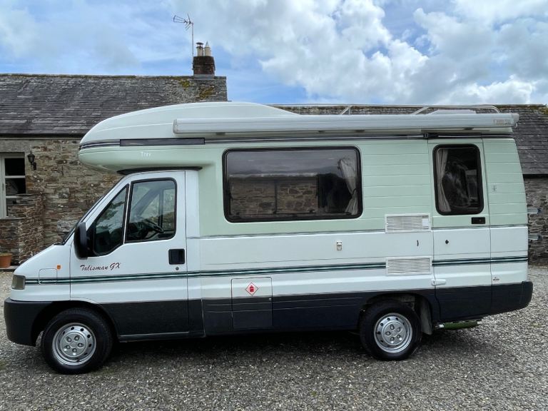 Autosleeper Talisman 1.9D Motorhome. Year 2000. Mileage 53500. Very tidy, light and storage. Extras.