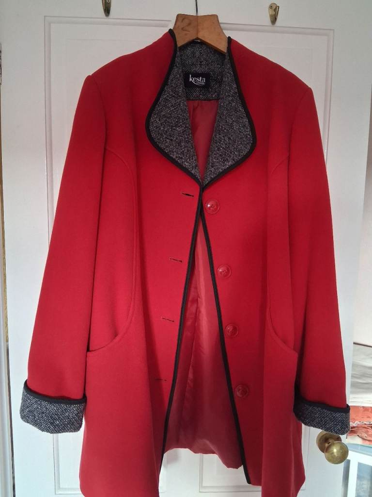 Kesta London wool and cashmere Coat size 18