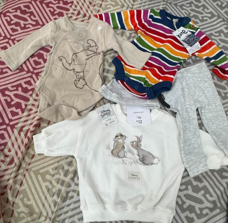 BRAND NEWBORN BABY CLOTHES