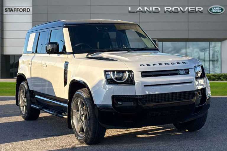 2025 Land Rover Defender 110 3.0 D250 MHEV X-Dynamic SE Auto 4WD Euro 6 (s/s) 5dr SUV Automatic