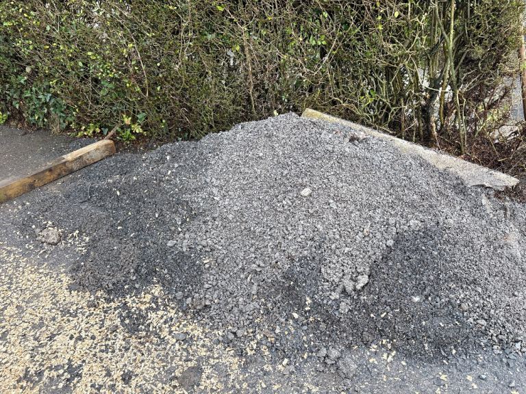 Mot type 1 sub base