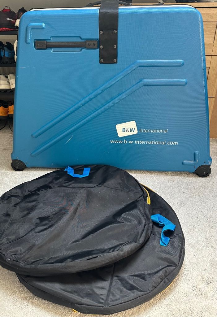 B&W Bike Box
