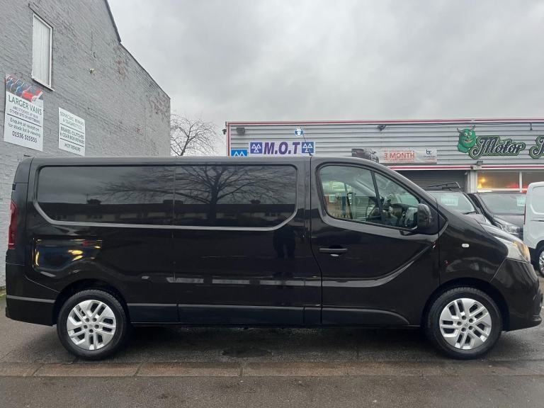 Renault Trafic 1.6 dCi 29 Sport Nav LWB Panel Van  DIESEL MANUAL 2019/68
