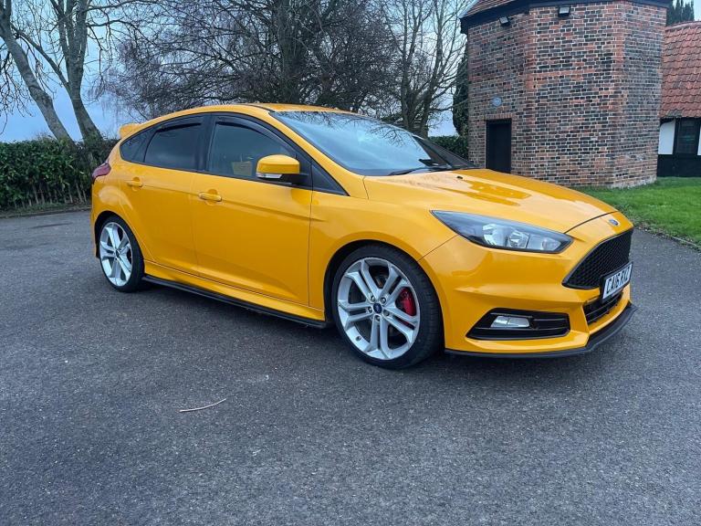 2016 Ford Focus 2.0 TDCi 185 ST-2 5dr HATCHBACK Diesel Manual