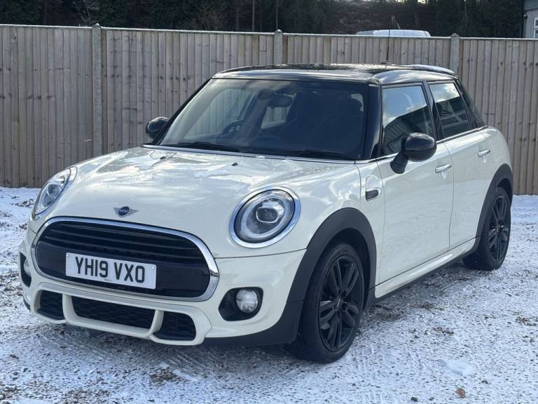 2019 MINI Hatch 1.5 Cooper Sport Hatchback 5dr Petrol Manual Euro 6 (s/s) (136 ps) Hatchback Petr...