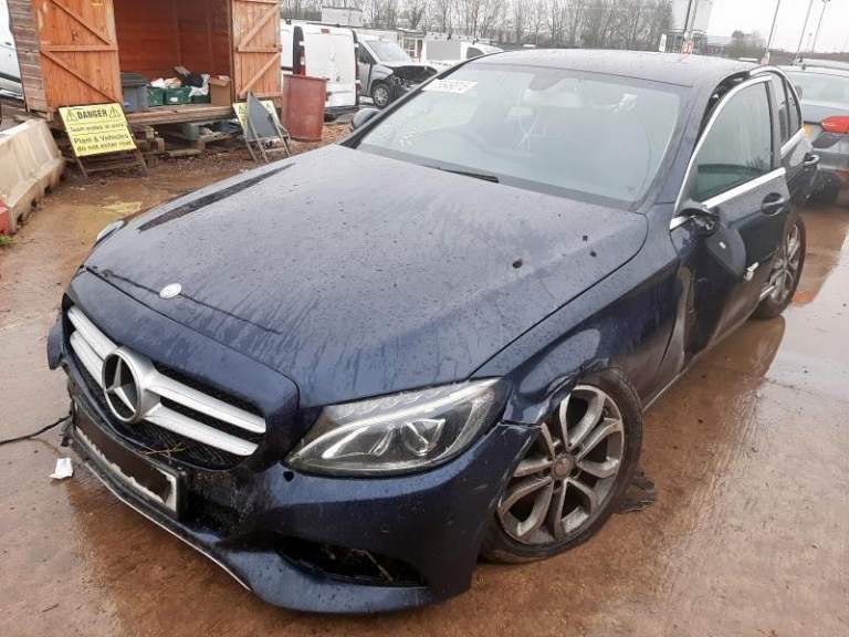 BREAKING MERCEDES C CLASS 2.1 DIESEL 2015 STOCK NUMBER YY54