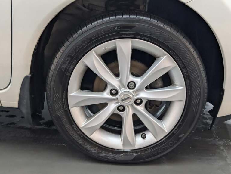 2016 Nissan Note 1.2 DIG-S Tekna Hatchback 5dr Petrol Manual Euro 6 (s/s) (98 ps) NAVIGATION MPV ...