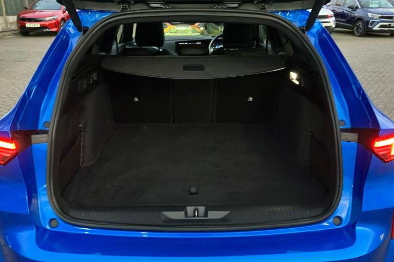  Vauxhall Astra Sports 1.2 Turbo Ultimate Sports Tourer 5dr Petrol Auto Euro 6