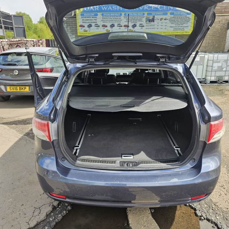 Toyota, AVENSIS, Estate, 2011, Manual, 1798 (cc), 5 doors