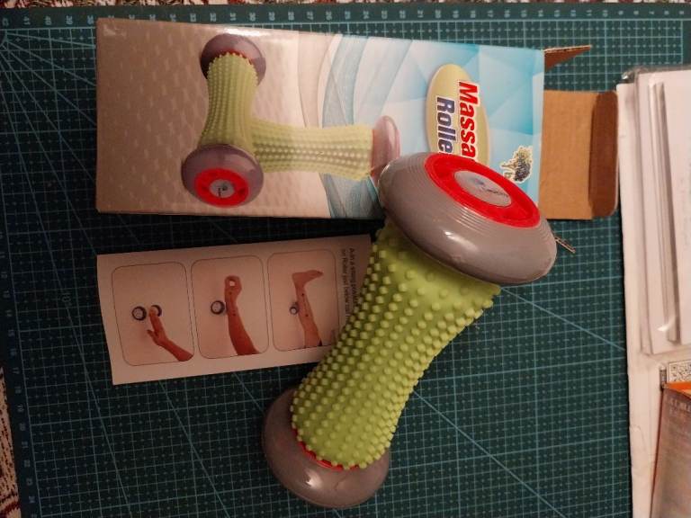 Foot massage roller