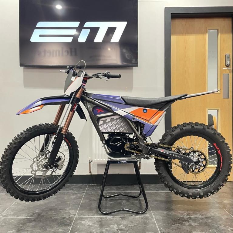 2024 EM ESCAPE XR ELECTRIC ENDURO BIKE **CRAZY SALE PRICE**