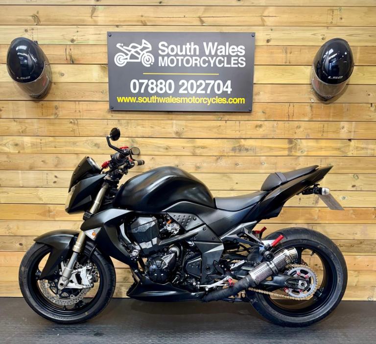 Kawasaki ZR1000 : DEPOSIT TAKEN