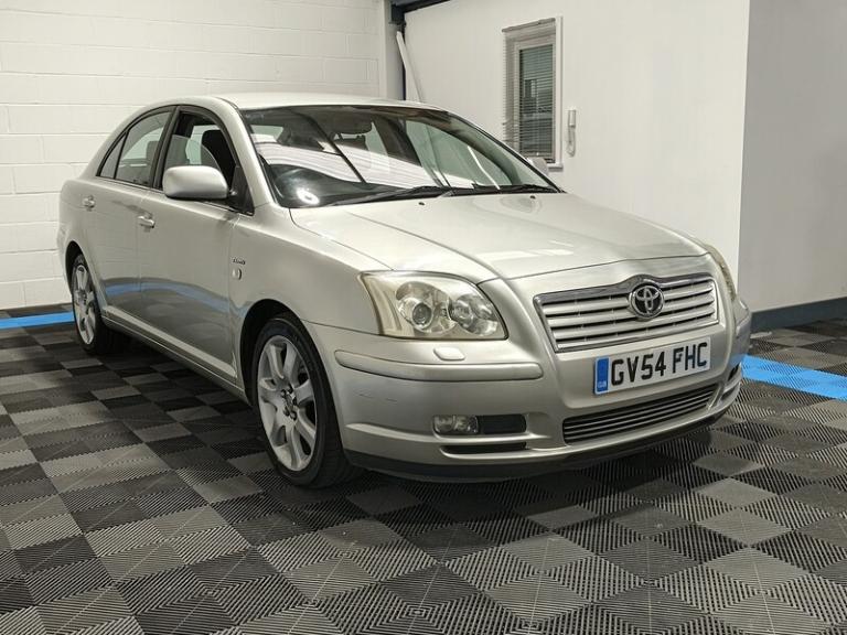 2004 Toyota Avensis 2.4 VVT-i T4 5dr Seq Auto HATCHBACK PETROL Automatic