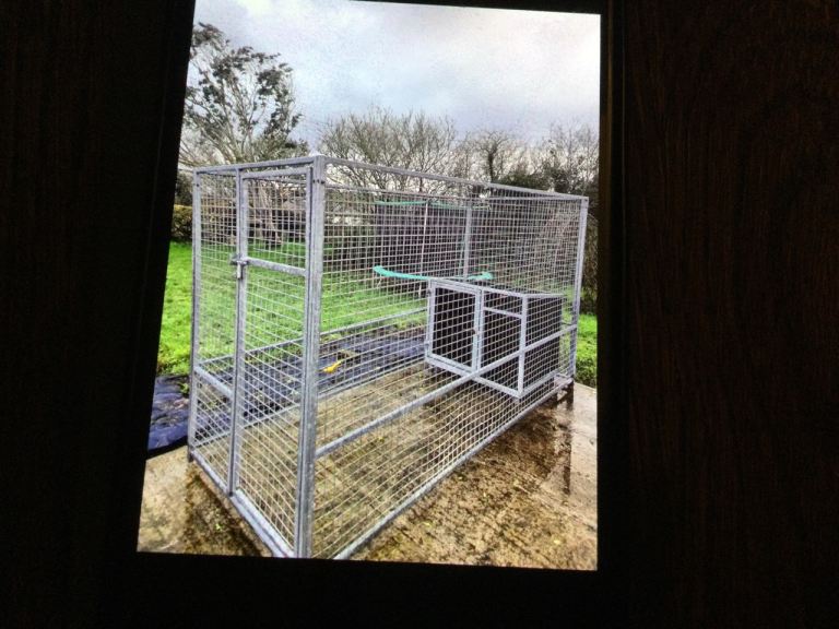 Galvanised Dog Run,   Transporter Box,     Indestructible Kennel….