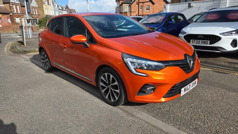 2021 Renault Clio 1.0 TCe Iconic Euro 6 (s/s) 5dr Petrol
