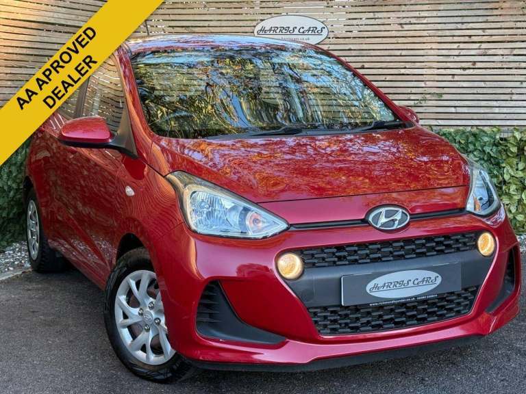 Hyundai i10 1.0 SE Hatchback 5dr Petrol Manual Euro 6 (67 ps) 12 MONTHS AA, FRESH SERVI Petrol Ma...