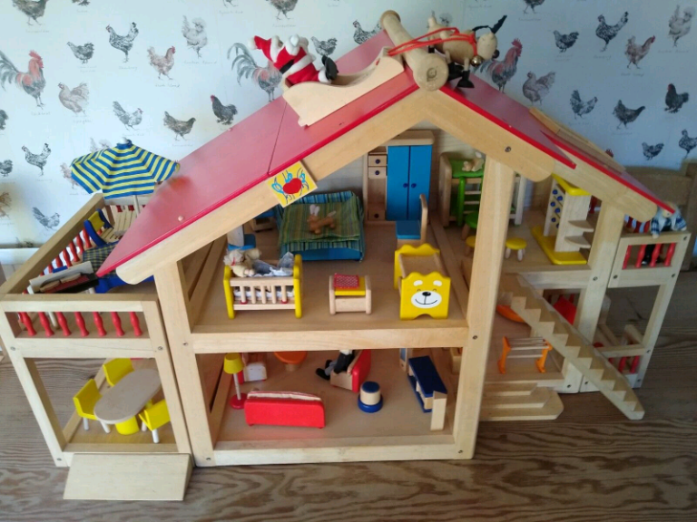 Pintoy wooden dolls house with extensions. Fully fitted. Used VGC