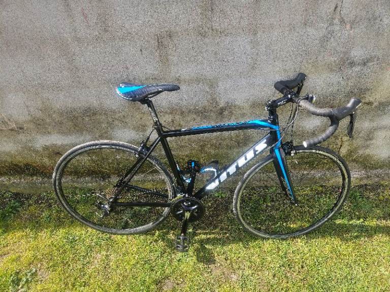 Vitus zenium road bike 